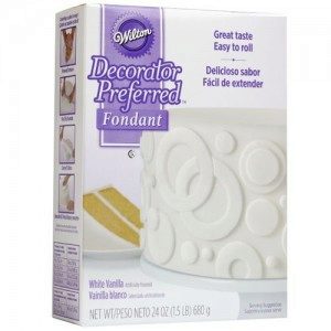 Wilton Decorator Preferred Fondant White -680g-