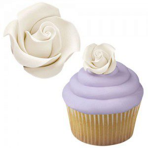 Wilton Icing Roses Medium White 8 St.