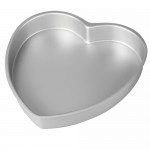 Wilton Decorator Preferred® Heart Pan, 15 x 5